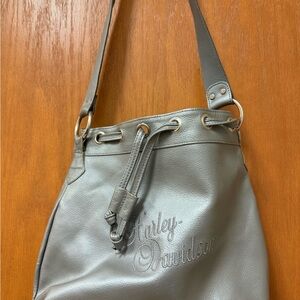 Harley-Davidson Silver Leather Shoulder Bag AND matching wallet